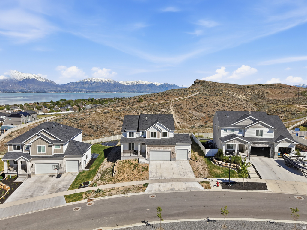 1524 S LUKAS LN Saratoga Springs, UT 84045