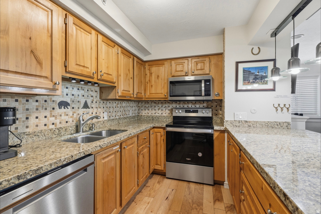 1885 PROSPECTOR AVE #A-10 Park City, UT 84060