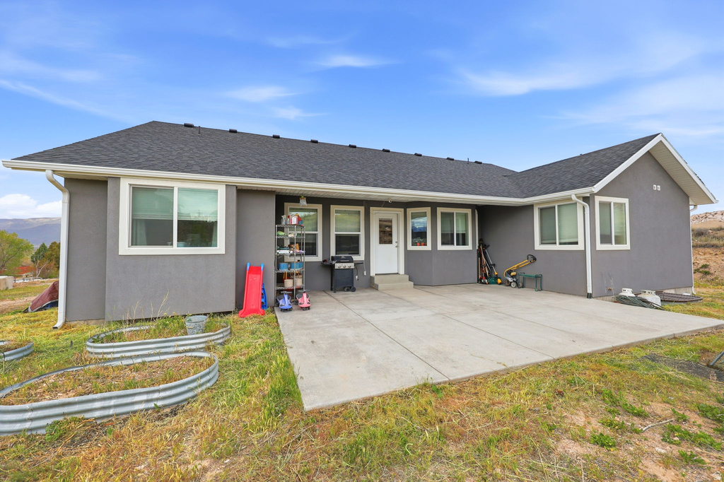 488 N 200 W Moroni, UT 84646