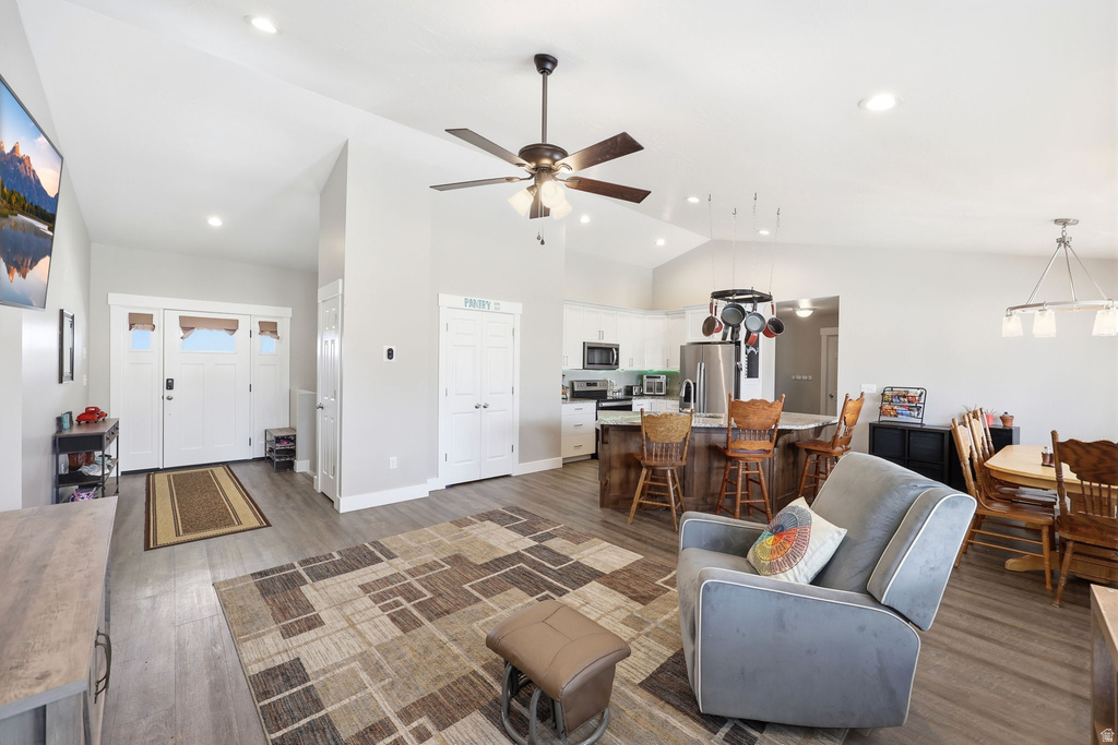 488 N 200 W Moroni, UT 84646