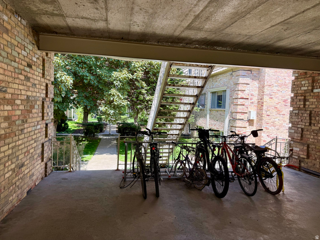 2220 E MURRAY HOLLADAY RD #18 Holladay, UT 84117