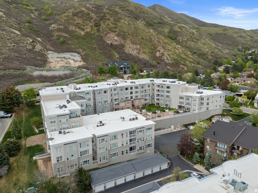 3075 E KENNEDY DR #403 Salt Lake City, UT 84108