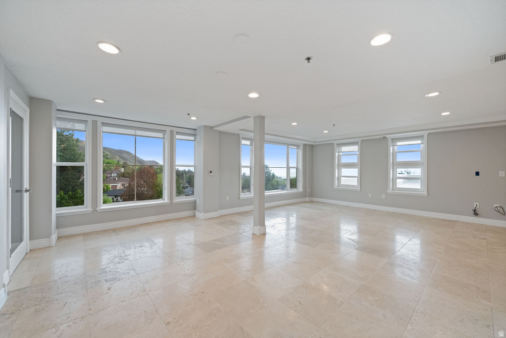 3075 E KENNEDY DR #403 Salt Lake City, UT 84108