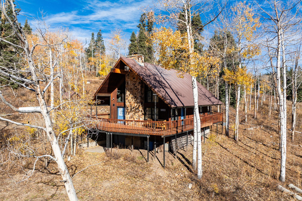 1853 PINE LOOP RD Coalville, UT 84017