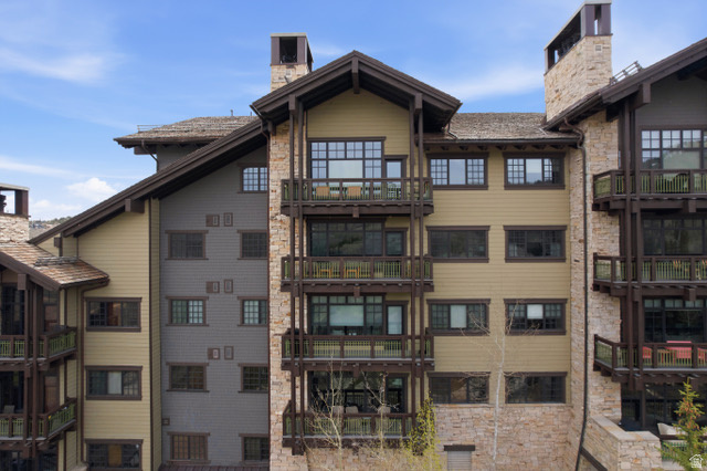 8880 EMPIRE CLUB DR #411 Park City, UT 84060