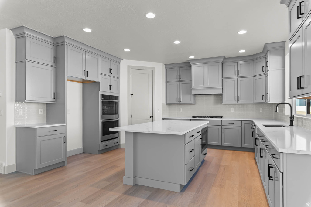 562 W COYOTE RIDGE RD Grantsville, UT 84029