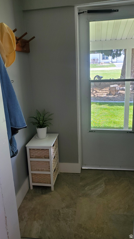 190 E 9200 S Paradise, UT 84328