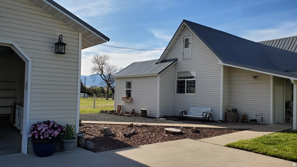 190 E 9200 S Paradise, UT 84328