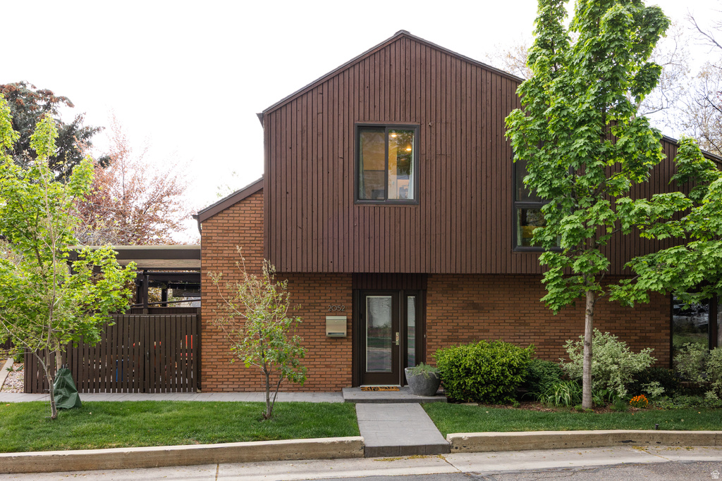 2052 E MICHIGAN AVE Salt Lake City, UT 84108