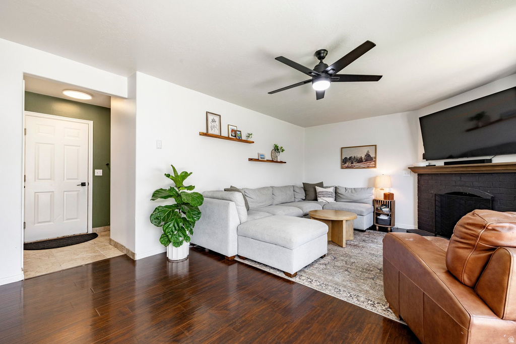 1547 S 2650 W Syracuse, UT 84075