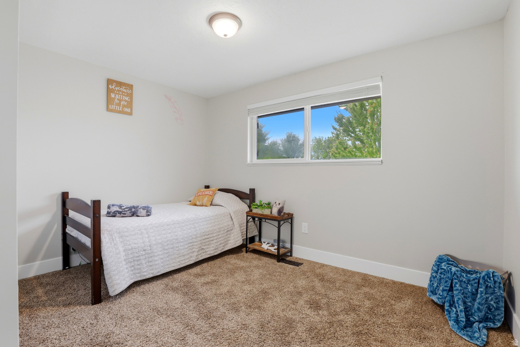611 W 1635 N Clinton, UT 84015