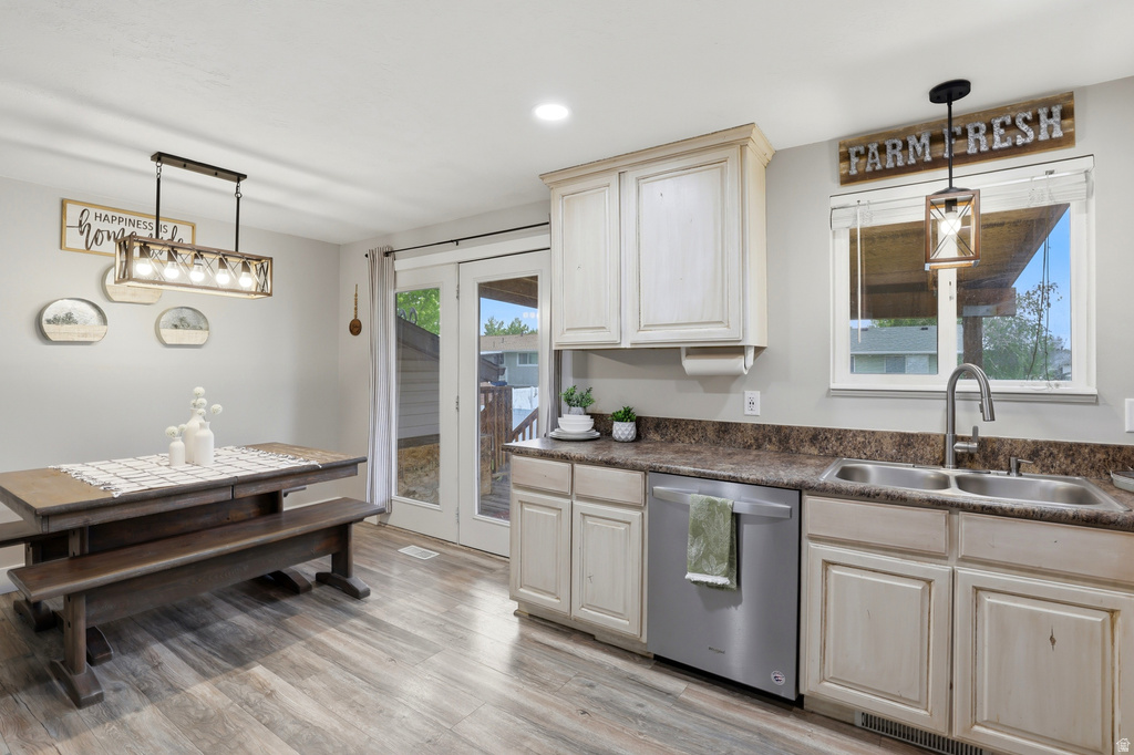 611 W 1635 N Clinton, UT 84015