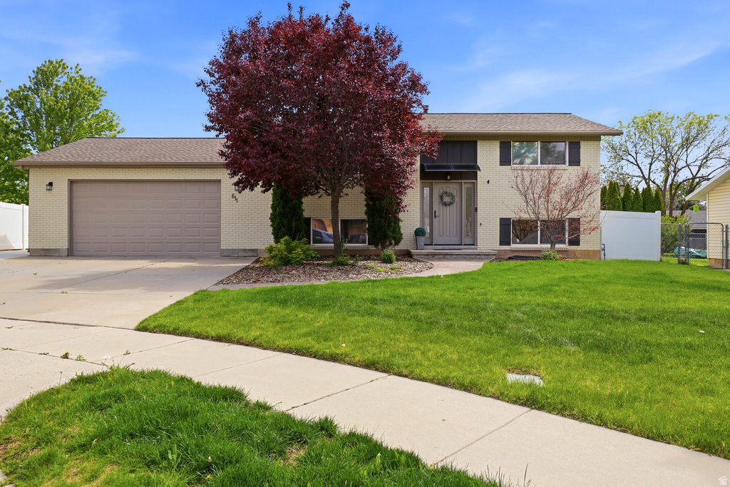 611 W 1635 N Clinton, UT 84015