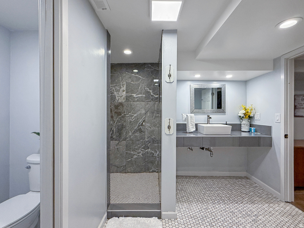 2670 N 1125 E North Ogden, UT 84414