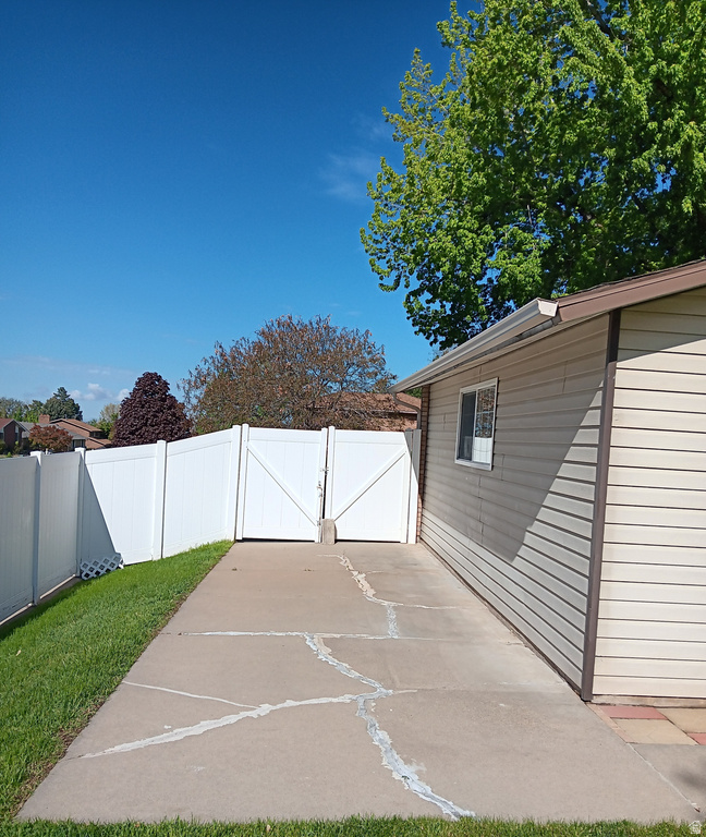 2564 N 2600 E Layton, UT 84040