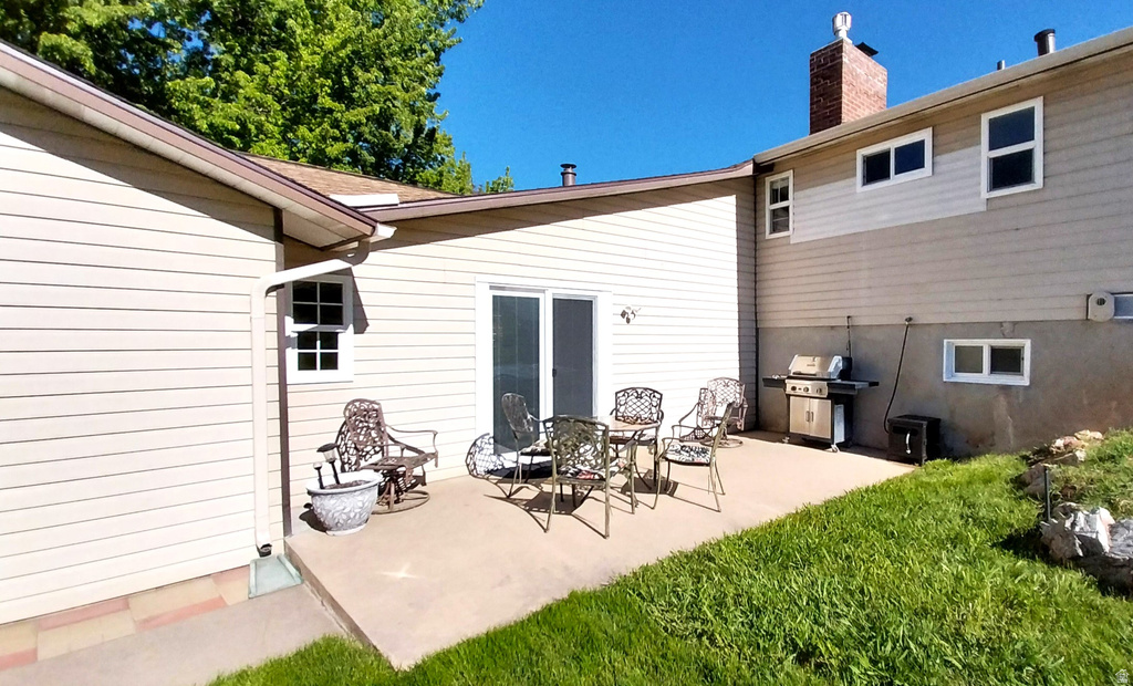 2564 N 2600 E Layton, UT 84040