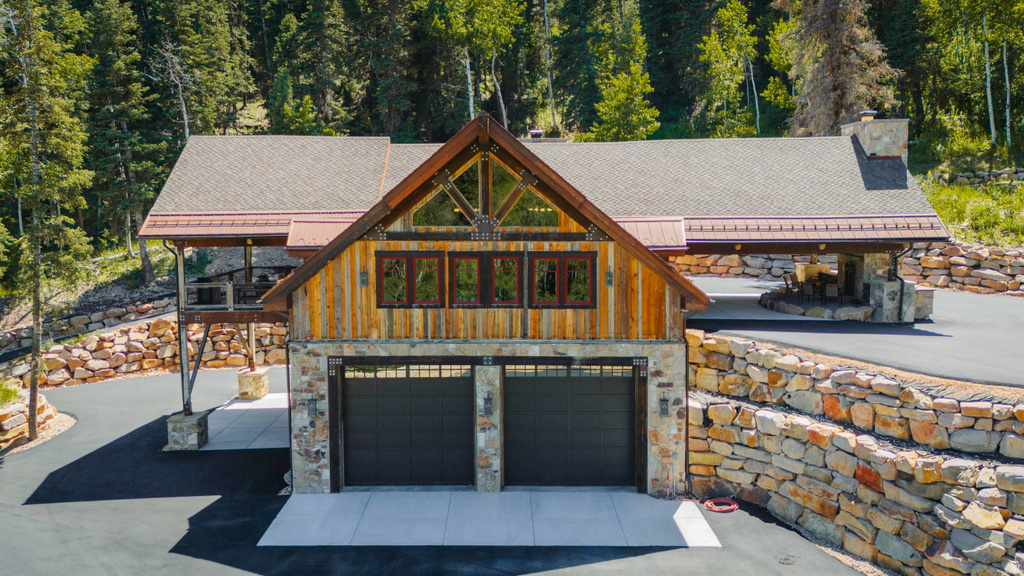 1667 W TOLLGATE CANYON RD Coalville, UT 84017