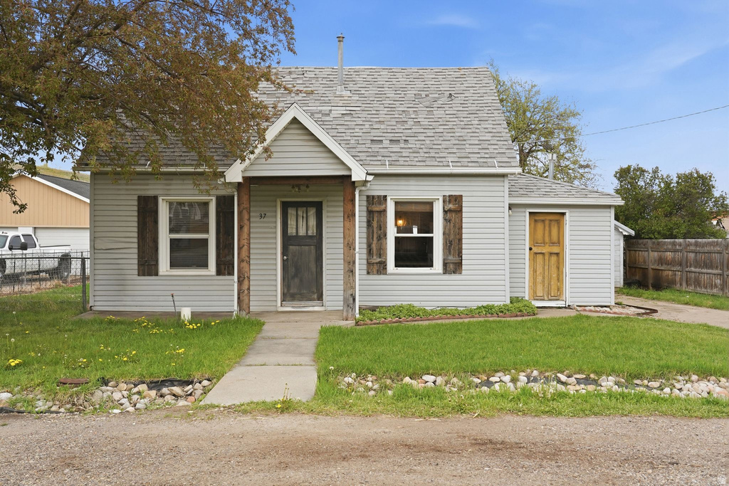 37 W 150 S Coalville, UT 84017