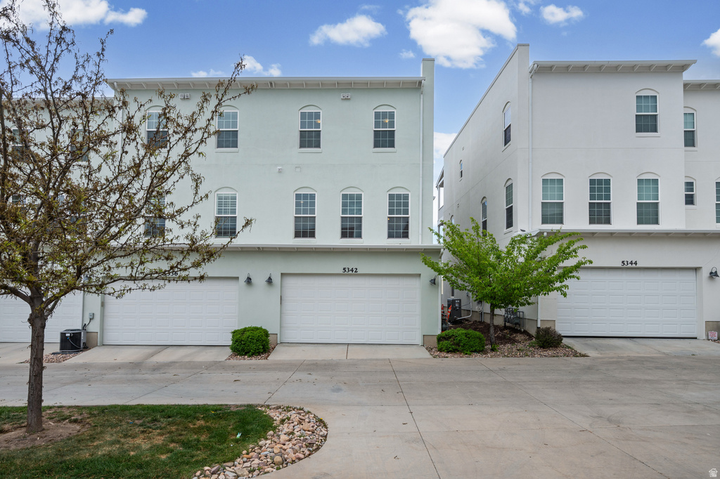5342 W SOUTH JORDAN PKWY South Jordan, UT 84009
