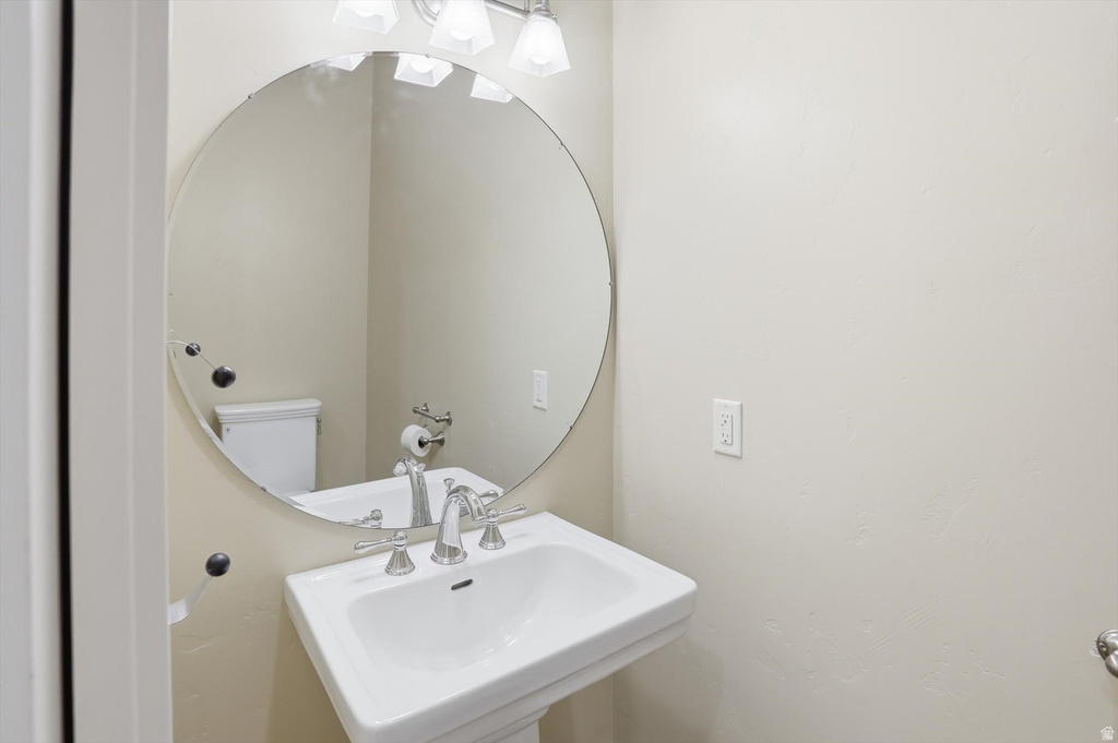 715 BLUFF ST Hyde Park, UT 84318