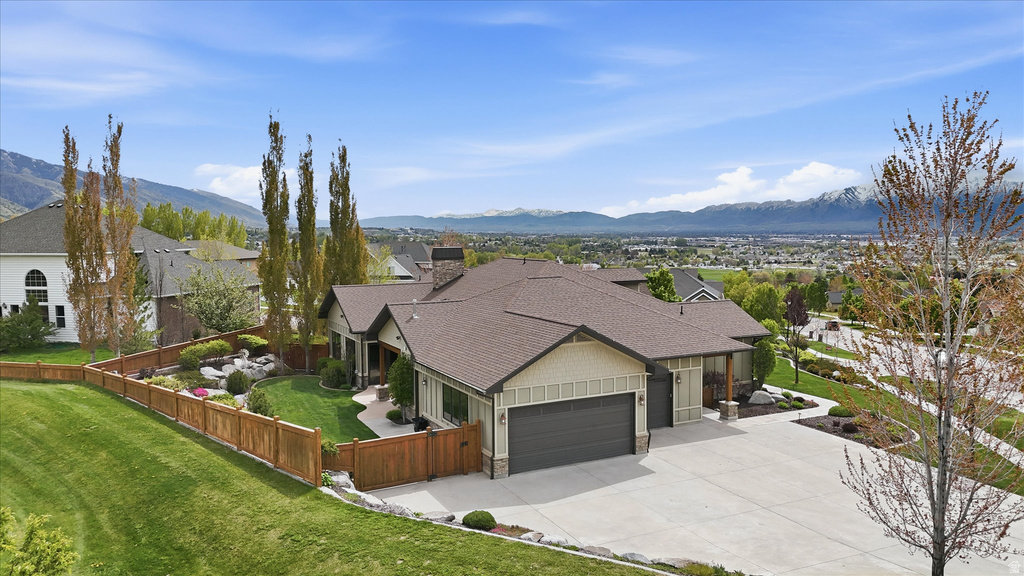 715 BLUFF ST Hyde Park, UT 84318