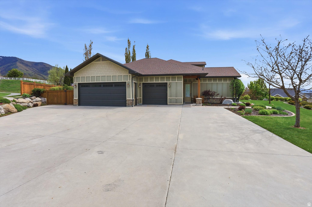 715 BLUFF ST Hyde Park, UT 84318
