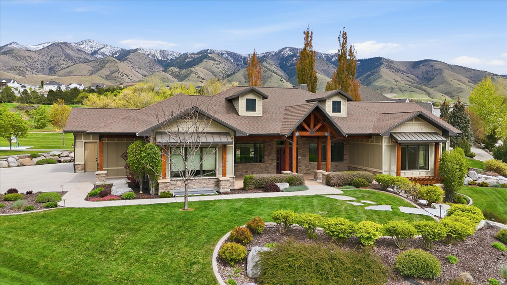 715 BLUFF ST Hyde Park, UT 84318