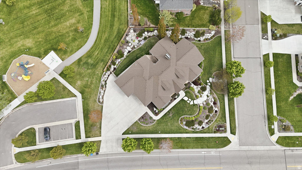 715 BLUFF ST Hyde Park, UT 84318