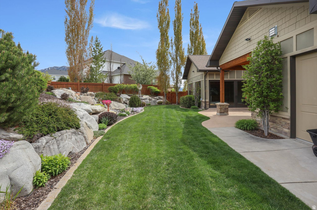 715 BLUFF ST Hyde Park, UT 84318
