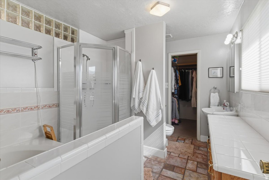 4250 N 350 W Pleasant View, UT 84414