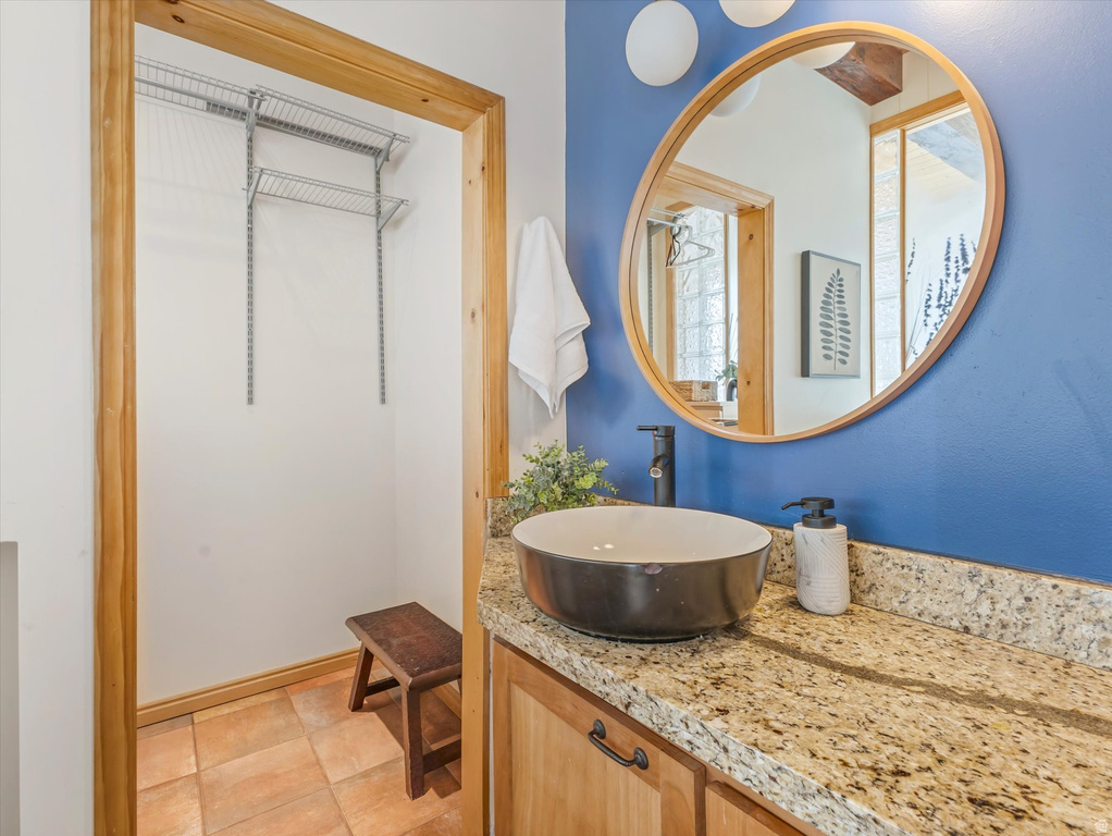 9342 E MOOSE HAVEN LN Salt Lake City, UT 84121