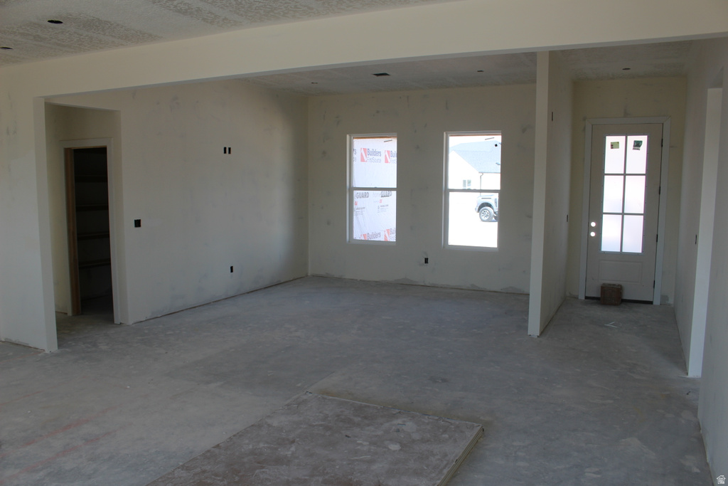 4933 N REMINGTON Enoch, UT 84721