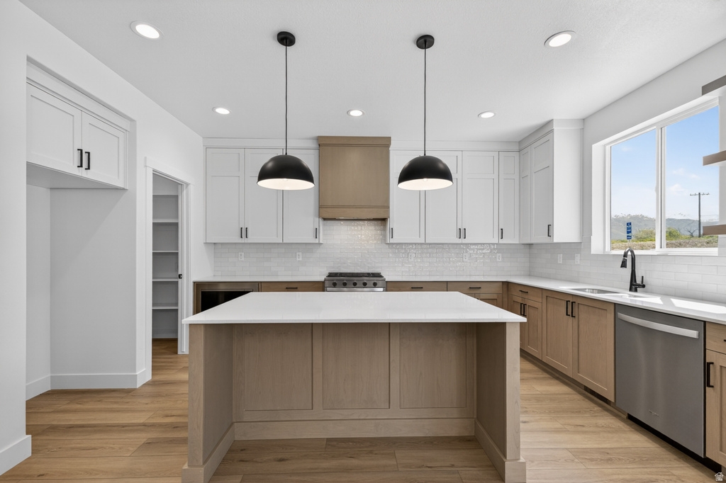 85 W GLEN WAY #129 South Weber, UT 84405