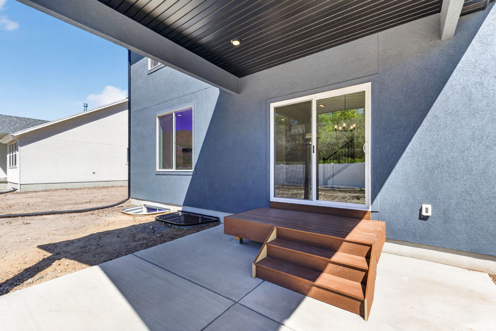85 W GLEN WAY #129 South Weber, UT 84405