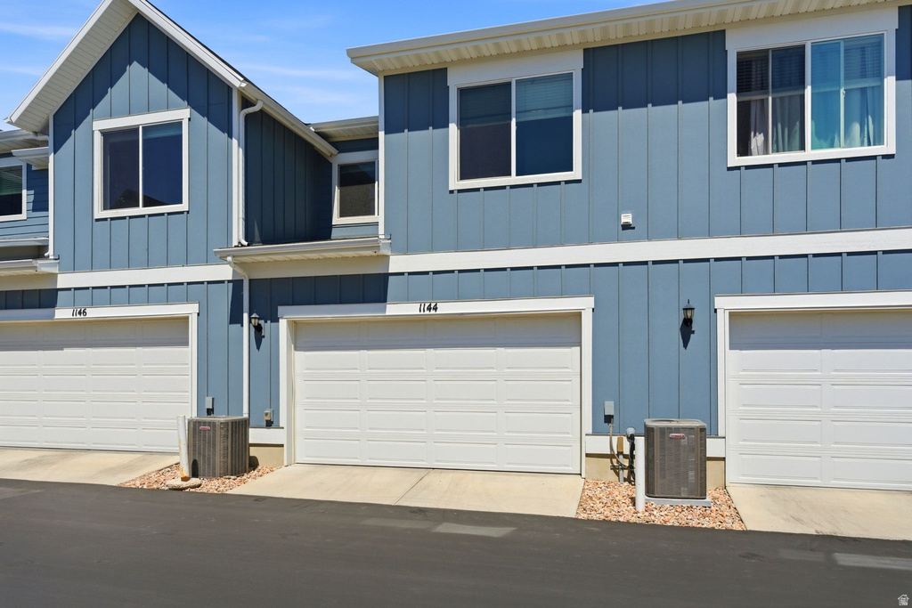 1144 W EARLY LIGHT WAY Bluffdale, UT 84065