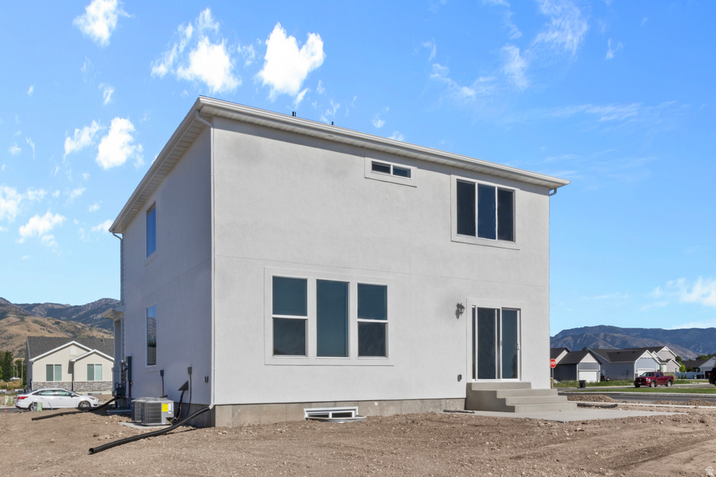 511 S RIVERGATE DR Logan, UT 84321