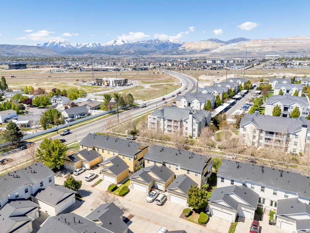 11769 S GRANDVILLE AVE South Jordan, UT 84009