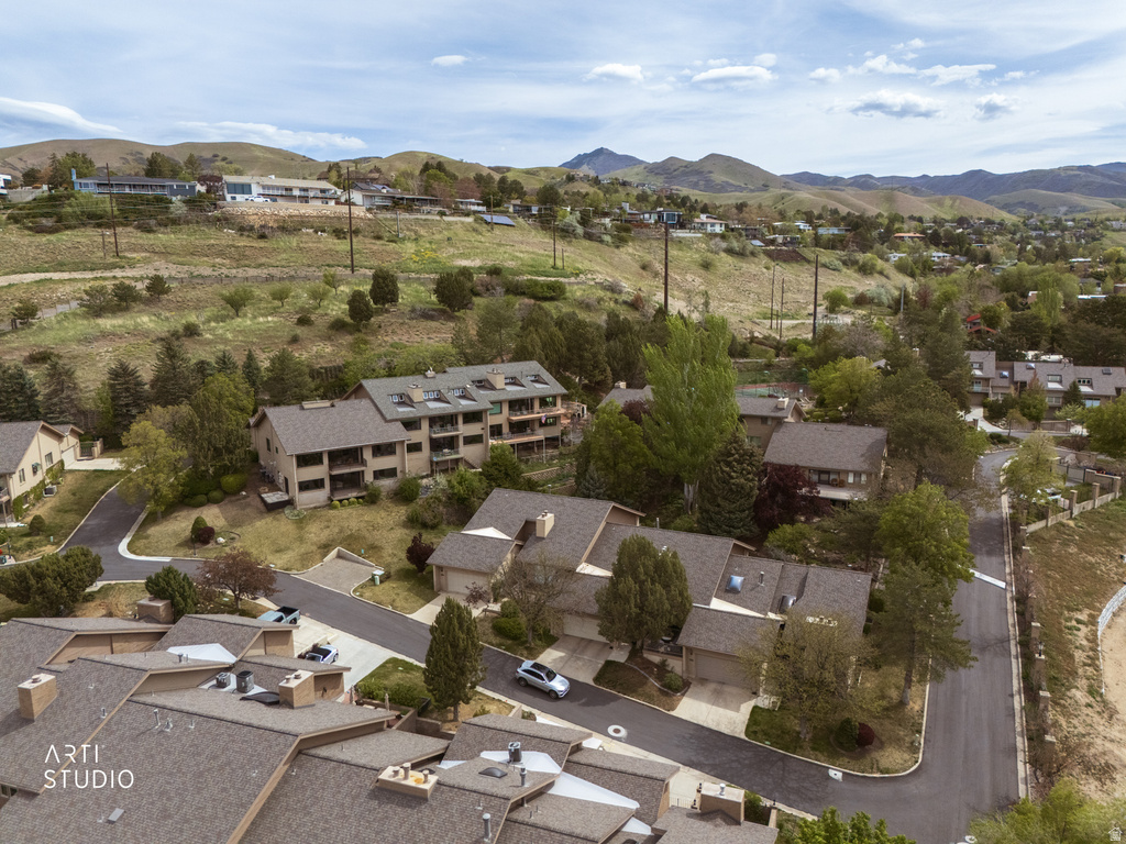 804 N JUNIPERPOINT DR Salt Lake City, UT 84103