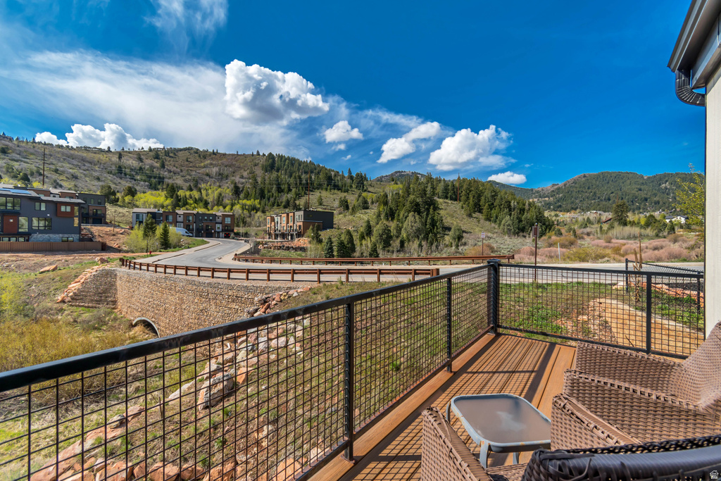 8210 N TOLL CREEK LN Park City, UT 84098