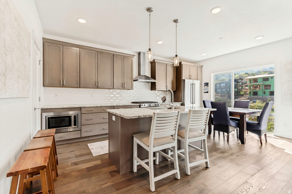 8210 N TOLL CREEK LN Park City, UT 84098