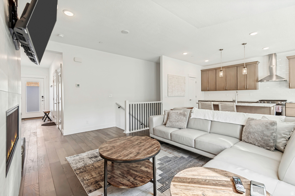 8210 N TOLL CREEK LN Park City, UT 84098