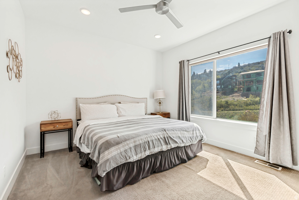 8210 N TOLL CREEK LN Park City, UT 84098