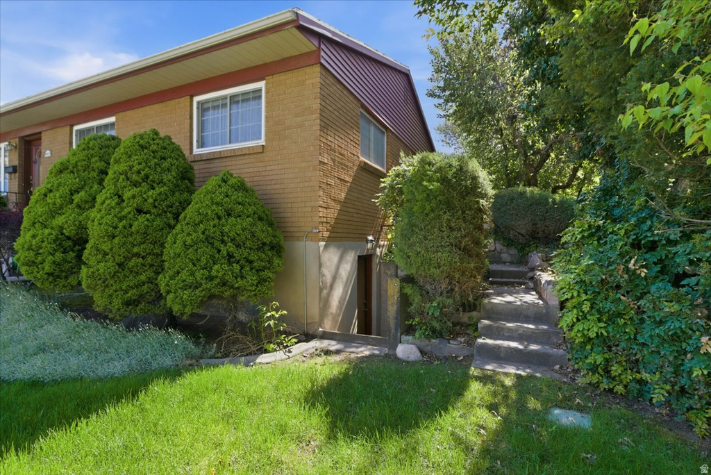 1853 JERI DR Bountiful, UT 84010