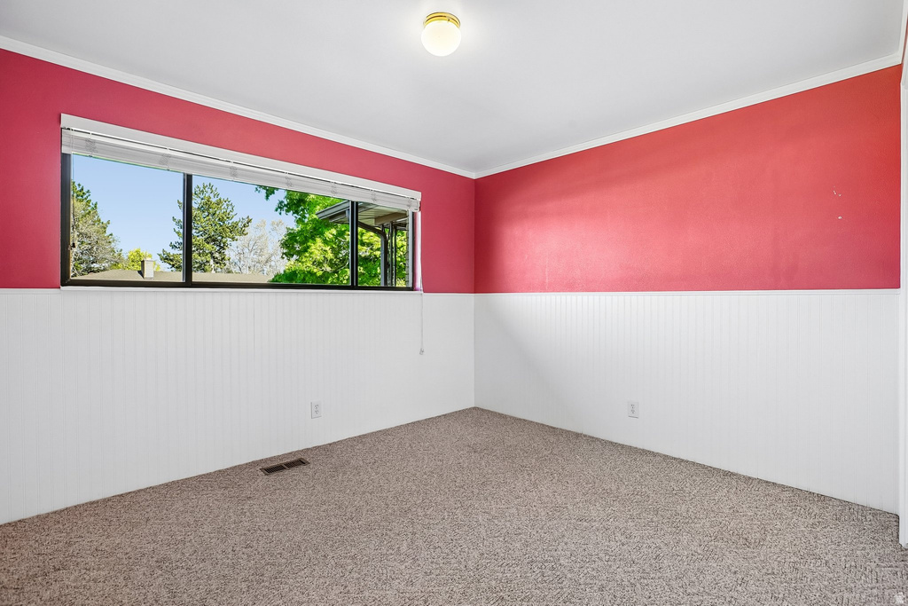 9270 S JANA LEE DR West Jordan, UT 84088