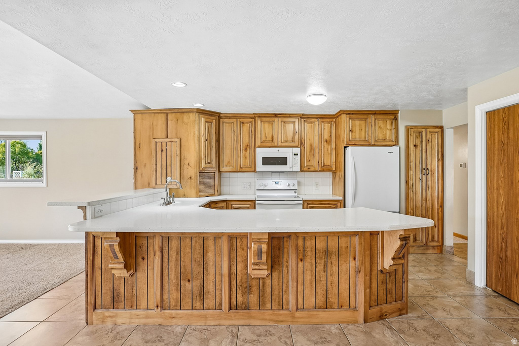 9270 S JANA LEE DR West Jordan, UT 84088