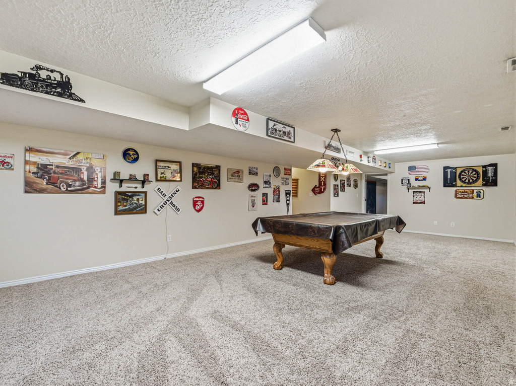 9876 S SPRUCE DALE DR South Jordan, UT 84095