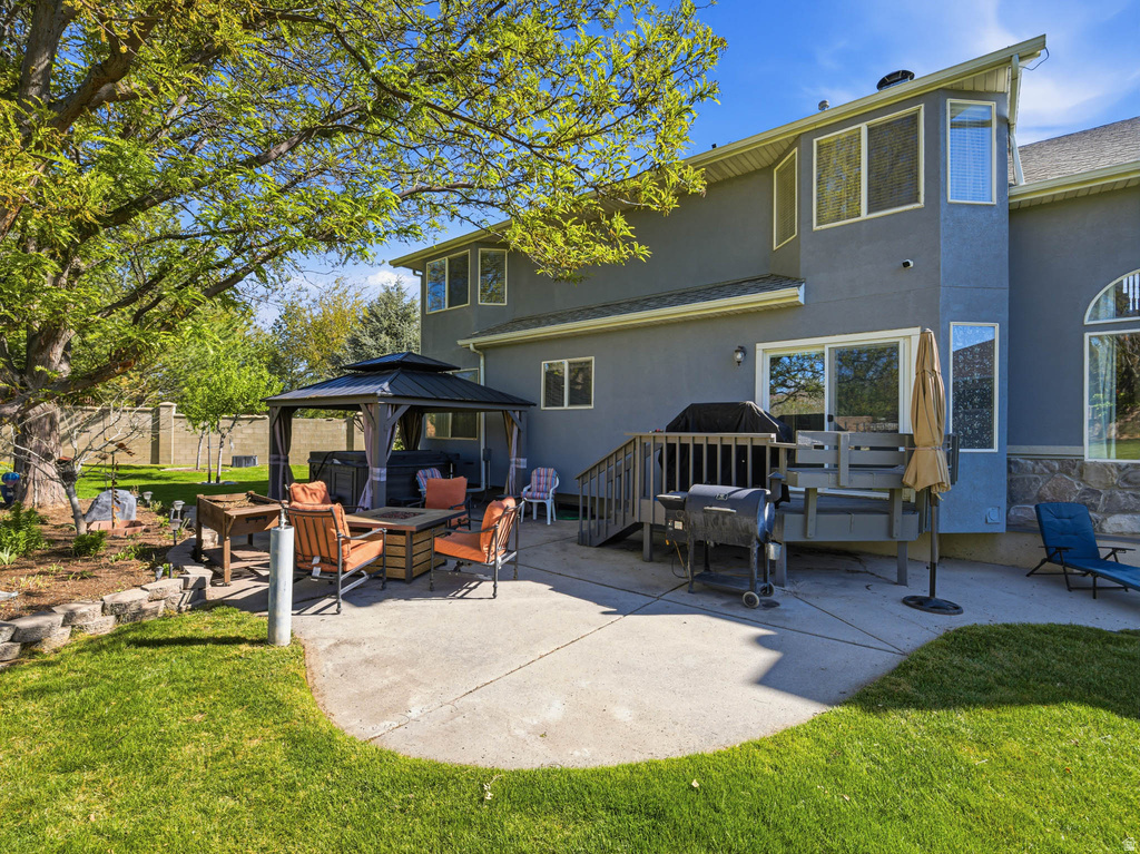 9876 S SPRUCE DALE DR South Jordan, UT 84095