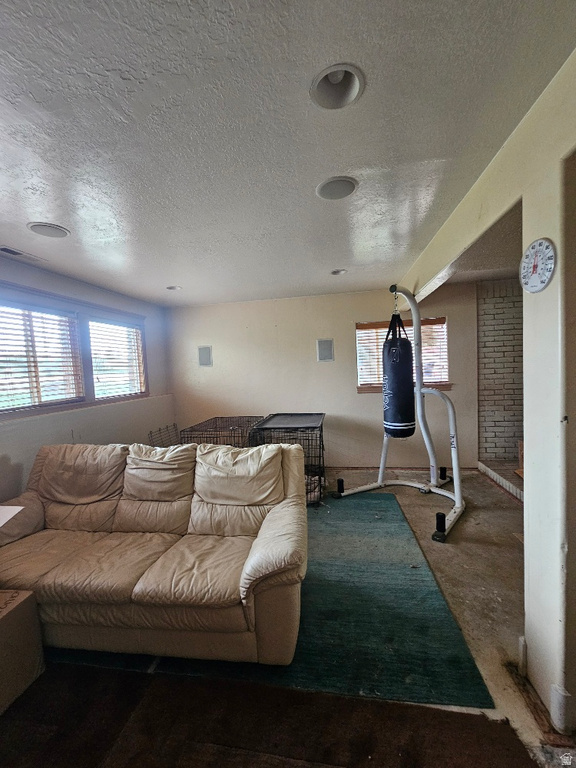 1310 N 3000 W Maeser, UT 84078