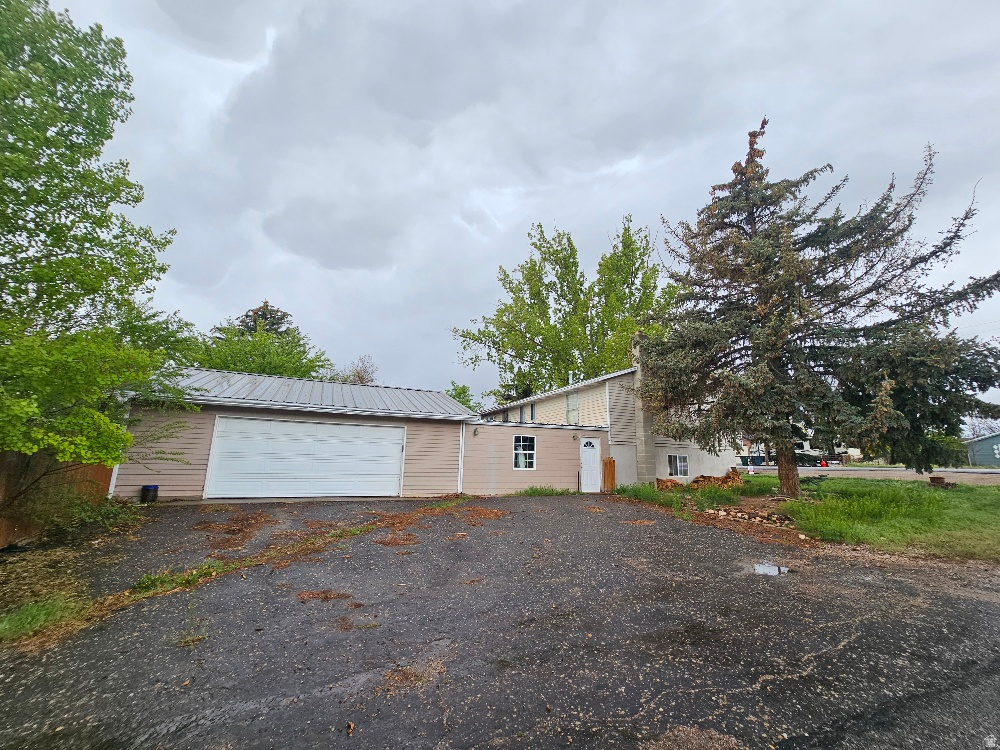 1310 N 3000 W Maeser, UT 84078