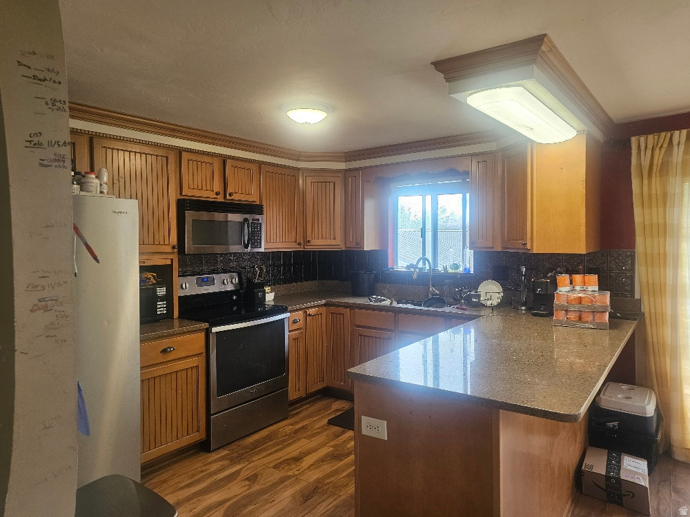 1310 N 3000 W Maeser, UT 84078